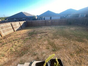 11125 Furrow Hill Dr in Austin, TX - Building Photo - Building Photo