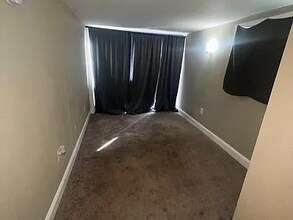 139 Ventnor Terrace in Dundalk, MD - Building Photo - Building Photo