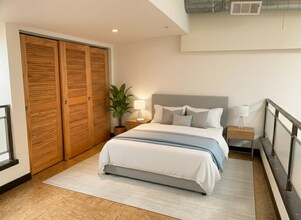 425 E 11th St in Oakland, CA - Building Photo - Building Photo