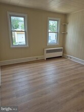414 Powell St in Gloucester City, NJ - Building Photo - Building Photo