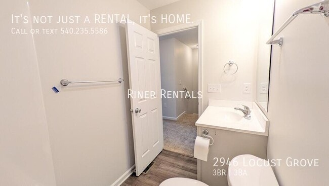 property at 2946 Locust Grv Ct