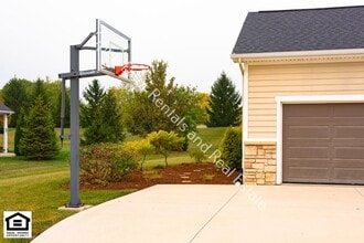 13558 Paperbark Trail in Fort Wayne, IN - Building Photo - Building Photo