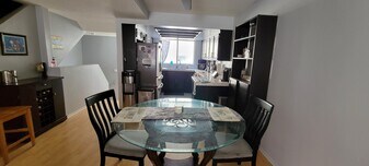 335 E Plymouth St in Inglewood, CA - Building Photo