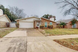 3308 Clovermeadow Dr in Fort Worth, TX - Building Photo