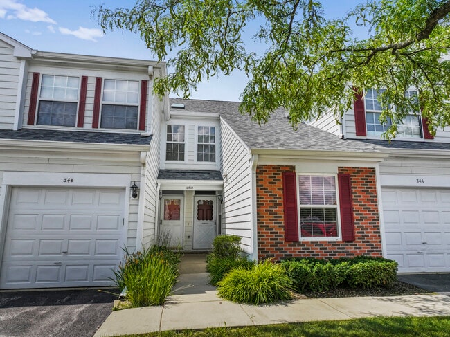 property at 34 Coolidge Ct
