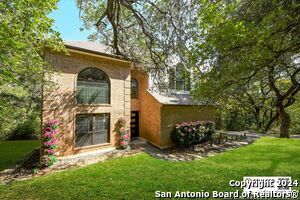 11425 Sunset Blvd in Helotes, TX - Building Photo