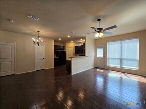 292 Rosalie Dr in New Braunfels, TX - Building Photo - Building Photo