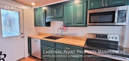 83 Richards Ave in Portsmouth, NH - Building Photo - Building Photo