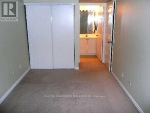 30 Harrison Garden Blvd in Toronto, ON - Building Photo - Building Photo