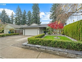 4504 NE 131st Ave in Vancouver, WA - Building Photo