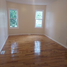 527 13th Ave in Newark, NJ - Building Photo - Building Photo