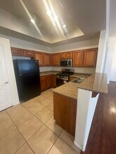 8985 S Durango Dr, Unit 1079 in Las Vegas, NV - Foto de edificio - Building Photo