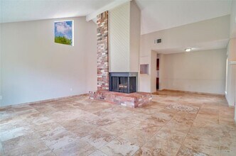 1403 Valley Landing Dr in Katy, TX - Building Photo - Building Photo