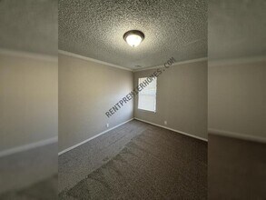 1011 Taurus Dr in Edmond, OK - Building Photo - Building Photo