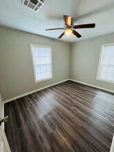 4623 Memorial Dr in Beverly Hills, TX - Building Photo - Building Photo