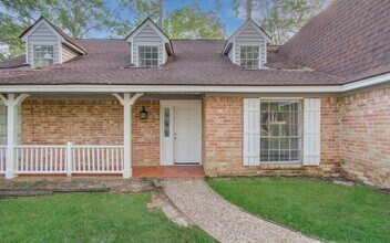 808 Stone Mountain Dr in Conroe, TX - Building Photo - Building Photo