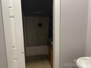 141 W Main Ave in Gastonia, NC - Building Photo - Building Photo