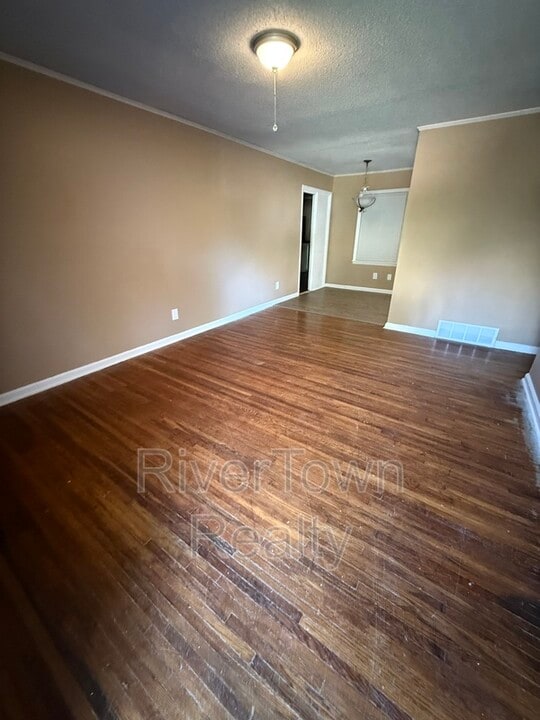 1864 Sea Isle Rd in Memphis, TN - Building Photo