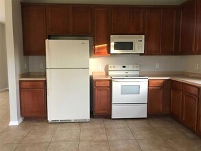 420 Moss View Cir in Orlando, FL - Building Photo - Building Photo