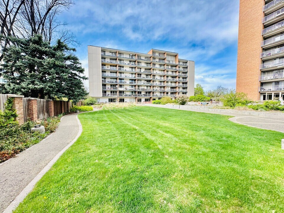 4801 E 9th Ave-Unit -204 in Denver, CO - Building Photo