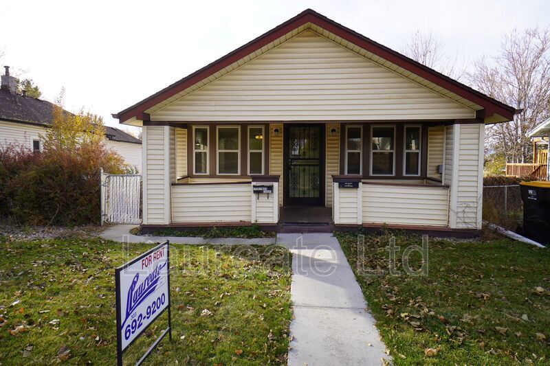 3717 S Cherokee St in Englewood, CO - Building Photo