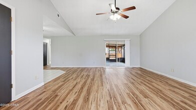 7708 Shadow Bay Dr in Panama City, FL - Building Photo - Building Photo