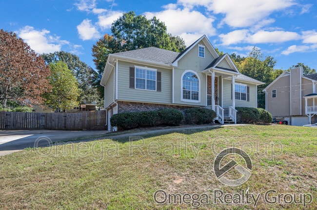 622 Brandy Dr in Trussville, AL - Building Photo - Building Photo