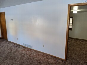 424 Maple St in Chadron, NE - Building Photo - Building Photo