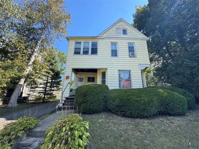 property at 26 Chestnut St
