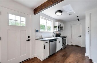 1628 17th Ave N in Nashville, TN - Building Photo - Building Photo