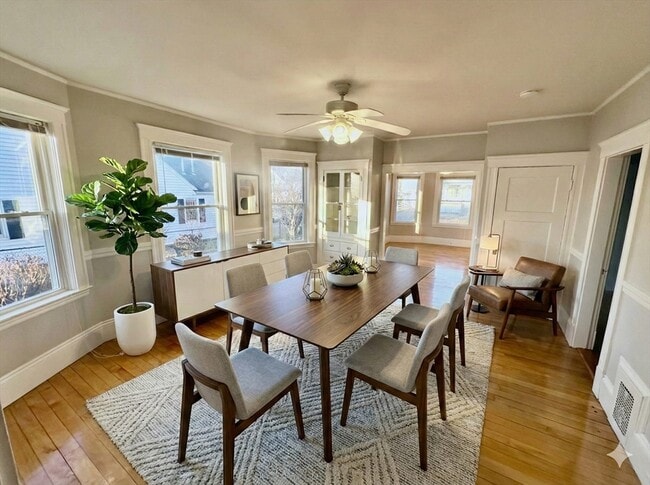 property at 34 Saunders St