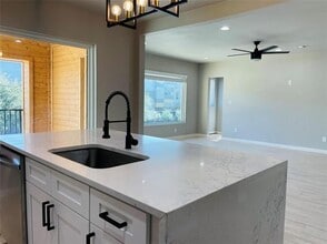 4609 Virginia Ave in Dallas, TX - Building Photo - Building Photo