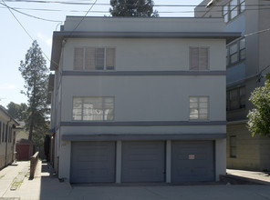 722 Santa Clara Ave in Alameda, CA - Building Photo - Building Photo