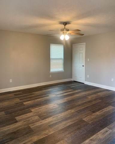 5507 Carriage Trails Dr in Baytown, TX - Building Photo - Building Photo