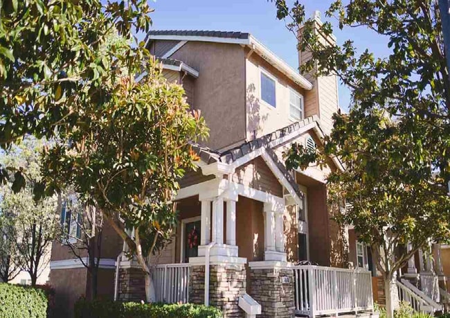 property at 4910 Hibernia Dr