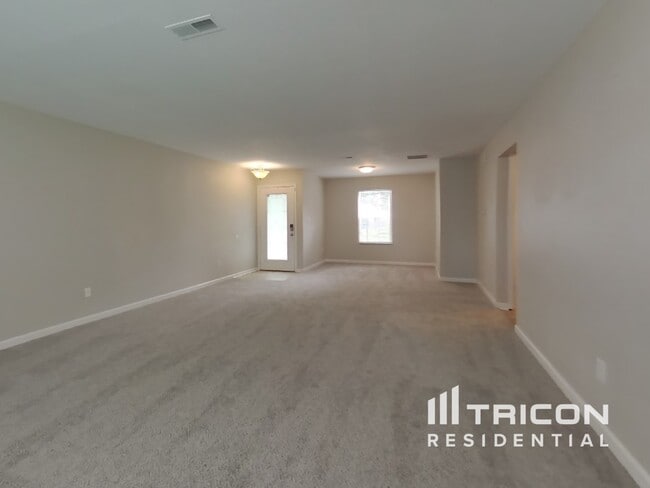 7214 Glenwick Blvd in Indianapolis, IN - Building Photo - Building Photo
