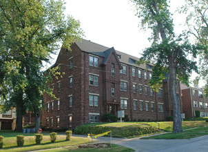 4914-4918 Capitol Ave in Omaha, NE - Foto de edificio - Building Photo