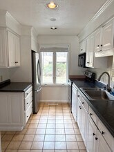 5 Winston Ct in Amherst, MA - Building Photo - Building Photo
