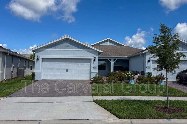 2578 Cliff Wy in St. Cloud, FL - Building Photo - Building Photo