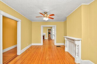 13 Wyoming St in Boston, MA - Building Photo - Building Photo