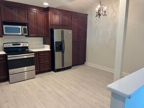 3948 Meadowview Dr N-Unit -3948 Meadowview Dr N in Jacksonville, FL - Building Photo - Building Photo