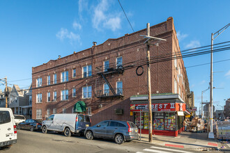 61-61.5 Martin Luther King Dr in Jersey City, NJ - Building Photo - Building Photo