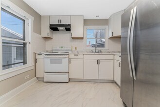 22 Park Ave, Unit 22 Park Avenue in Flemington, NJ - Building Photo - Building Photo