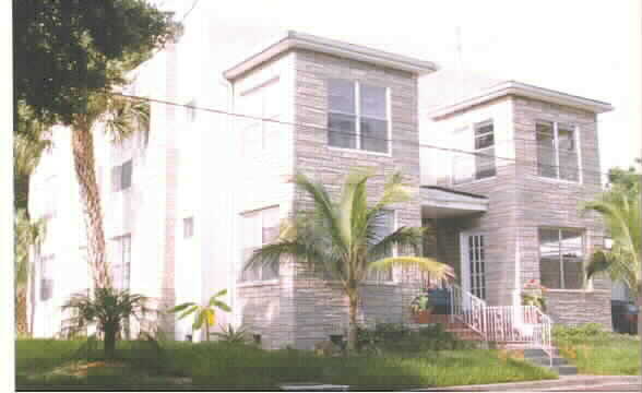 3002 W Sitios St in Tampa, FL - Foto de edificio - Building Photo