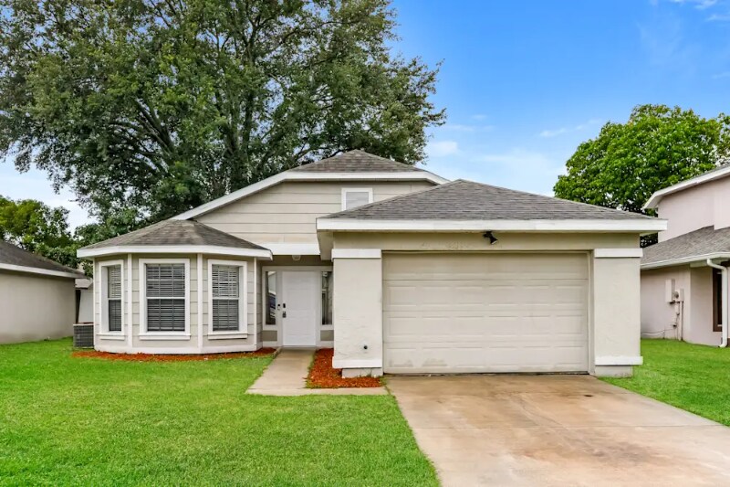 13039 Baltimore Woods Ln in Orlando, FL - Foto de edificio