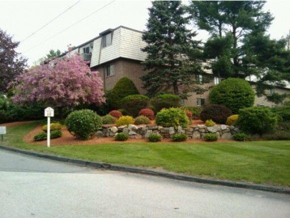 1 silvestri circle, Unit Unit #24 in Derry, NH - Building Photo - Building Photo