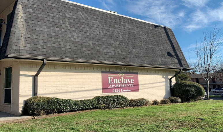 Enclave Apartments in Denton, TX - Building Photo