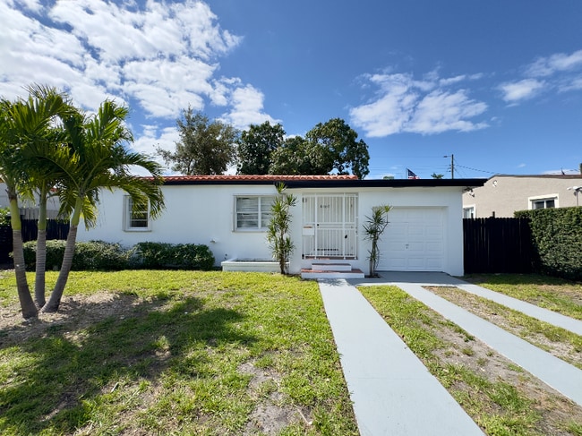 property at 4060 SW 6th St