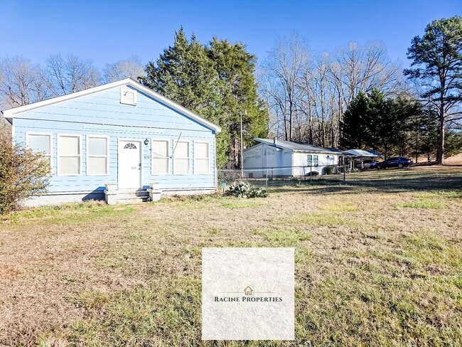 672 Green River Rd in Chesnee, SC - Building Photo - Building Photo