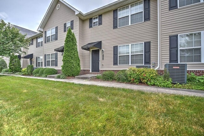 property at 2121 S Greenwood Dr